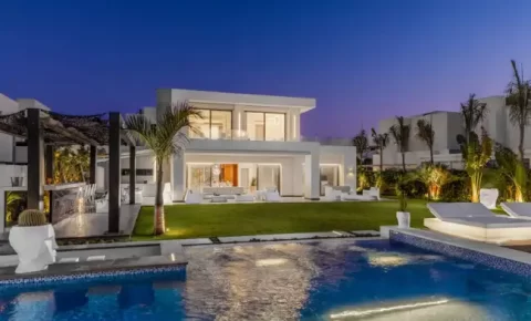 هاسيندا وايت الساحل الشمالي (19839)20+ Hacienda White North Coast